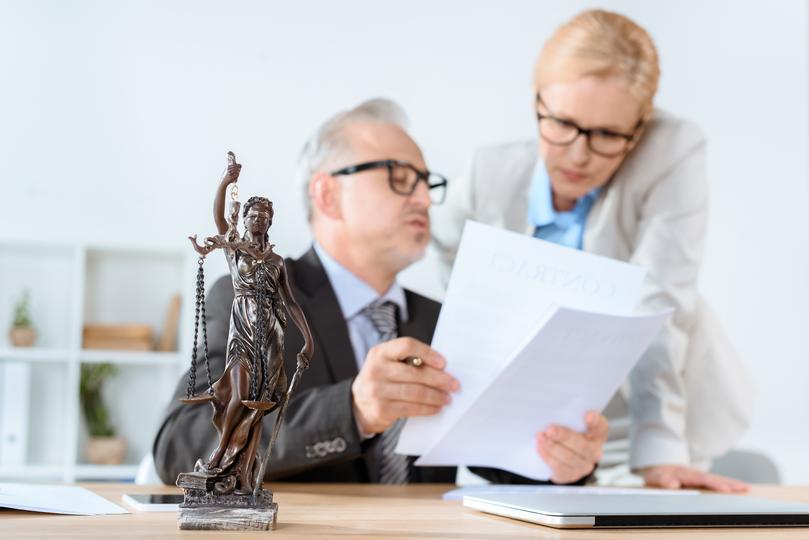 Why hire a no win no fee solicitor on nowinnofee-solicitors.com